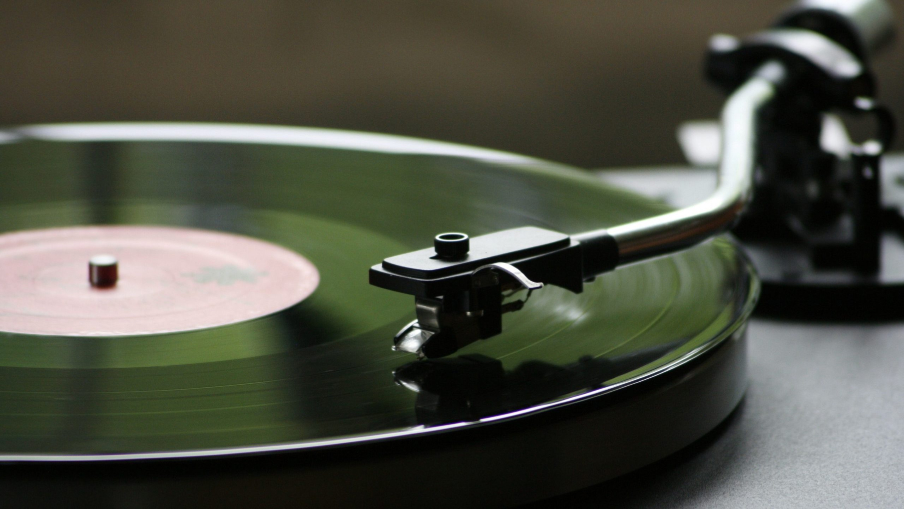 A turntable record player